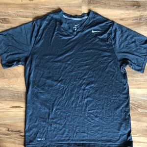 Nike Men’s V-Neck Dri-Fit Teeshirt